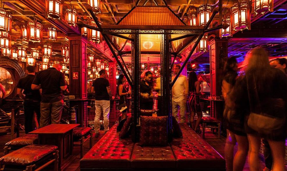 Sing Sing Theater bar1