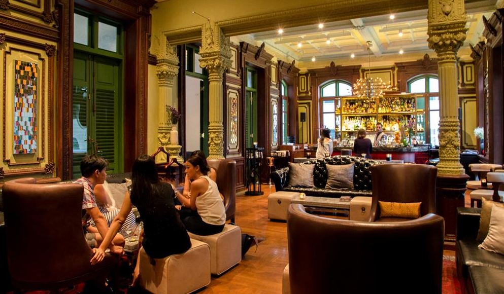 The bar at The House on Sathorn4