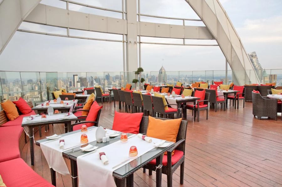 Red Sky bar bangkok4