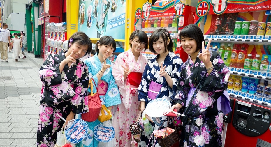 Japanese kimono3 japanese culture traditions japanese culture facts
