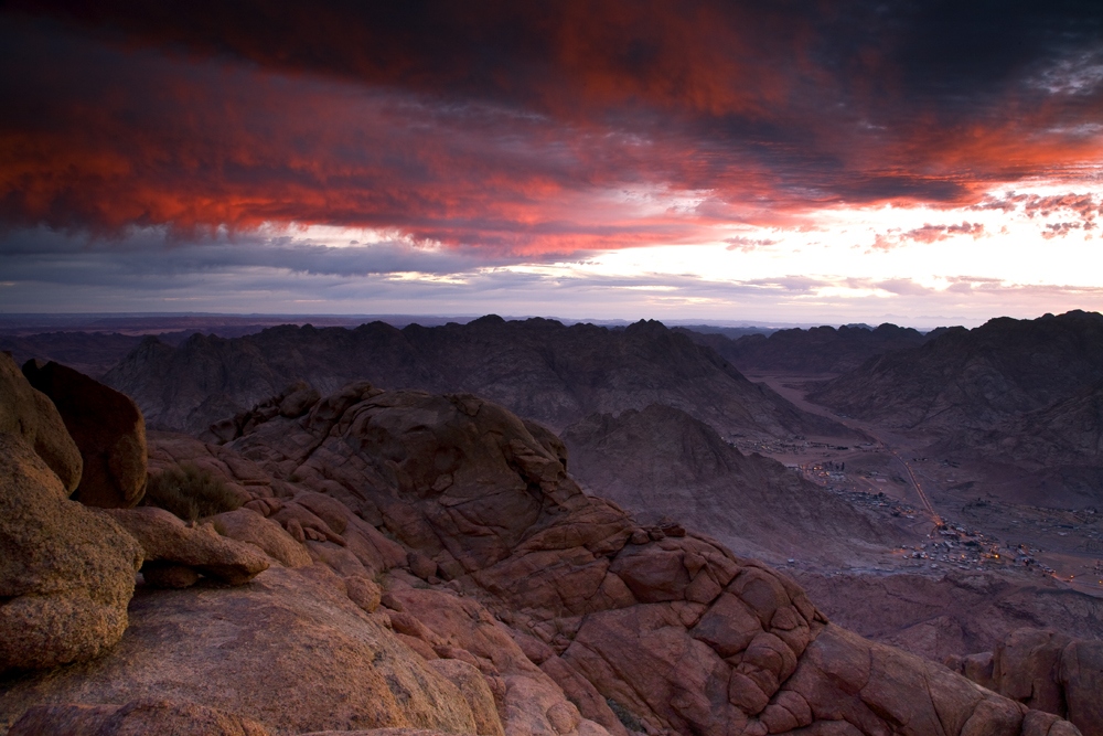 South Sinai climbing holidays – mountain sunset views
