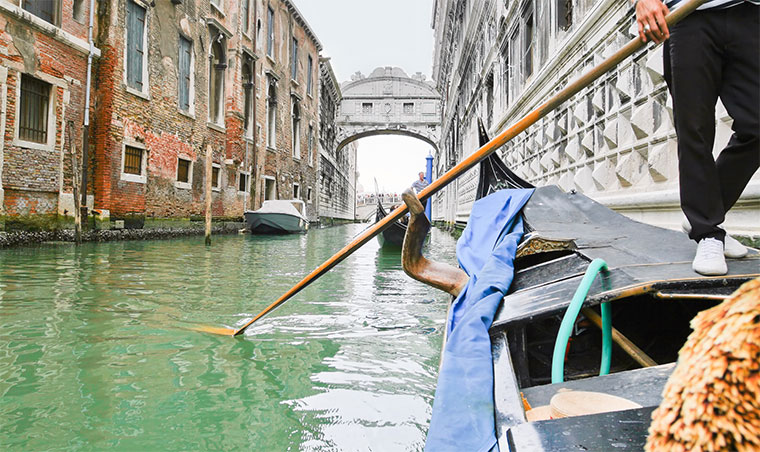 The Bridge of Sighs13