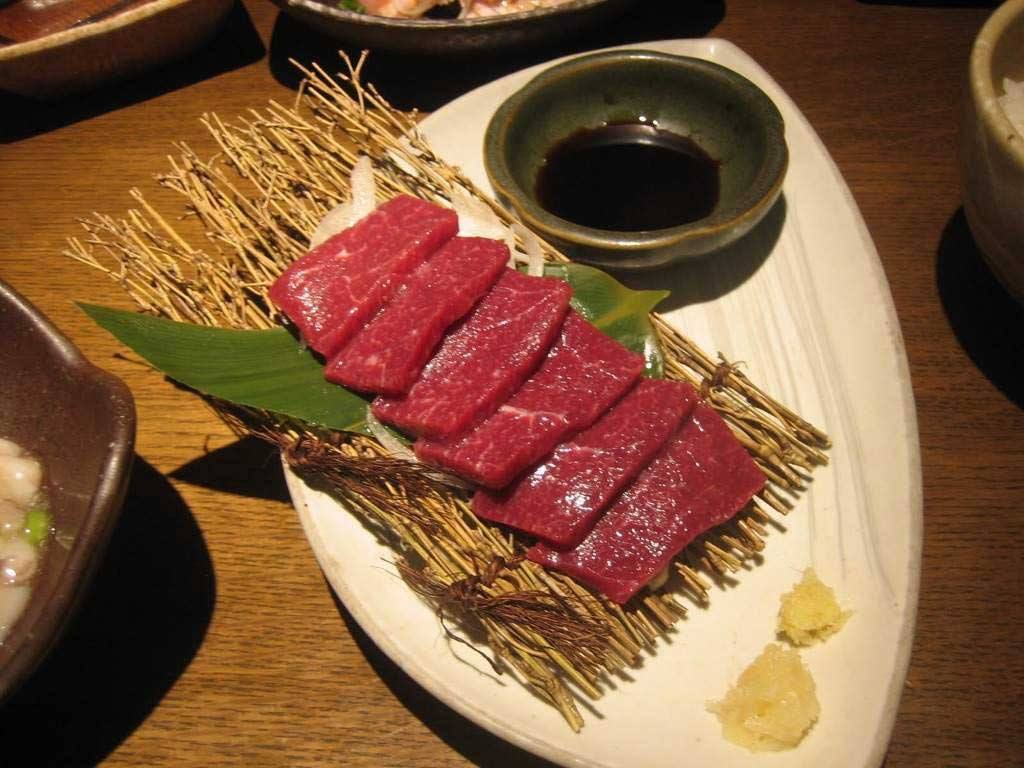 famous Asian dishes challenge the courage of diners (12) weird foods in asia weird asian food