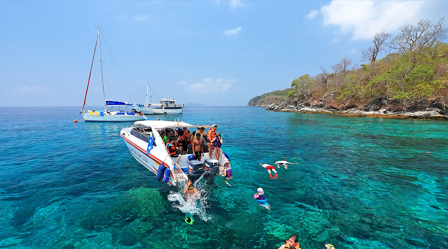 Raya Island