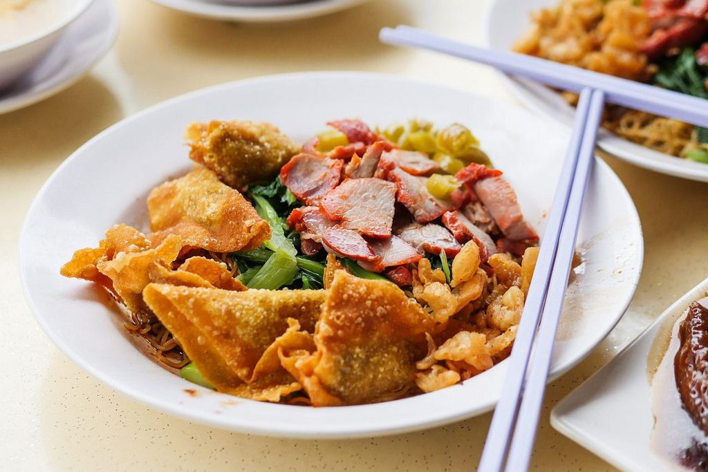 wanton noodles singapore