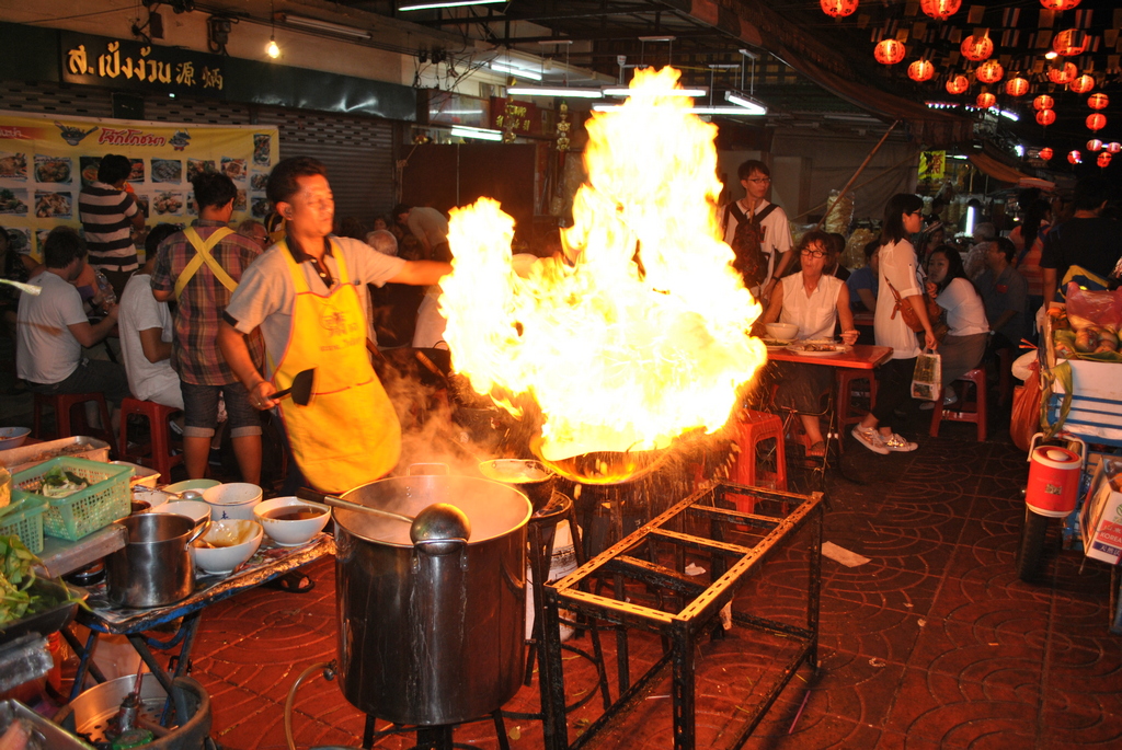 Thai-dining-experiences-China-town-12