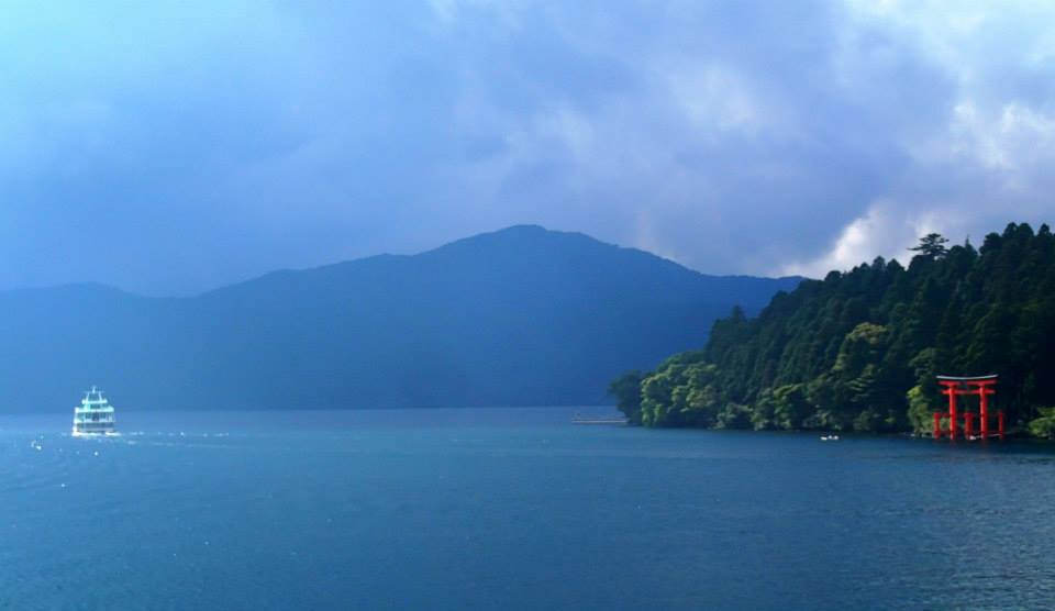 Ashinoko Lake Japan 11