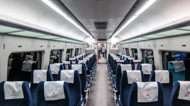commuter train of incheon airport
