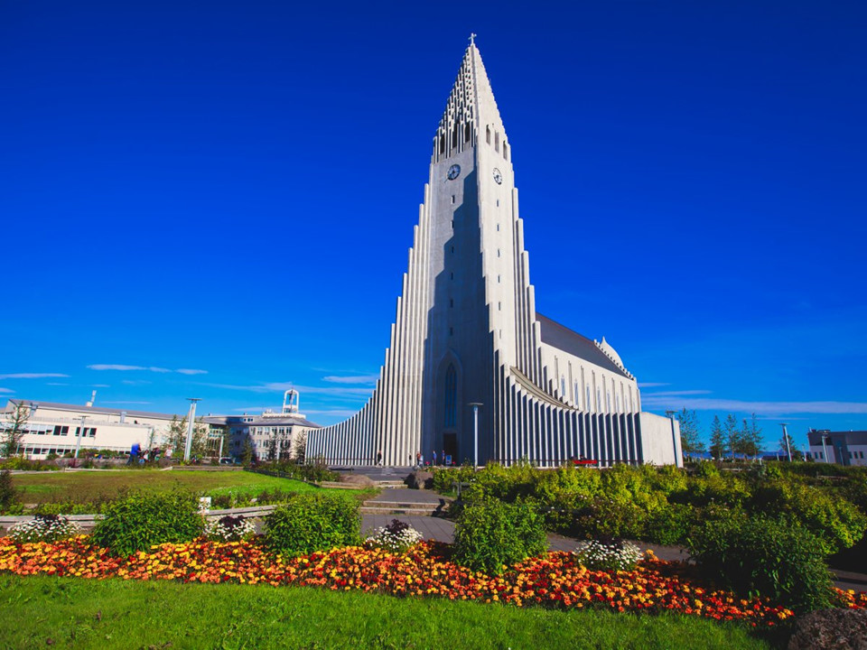 Hallgrimskirkja Church Iceland-5