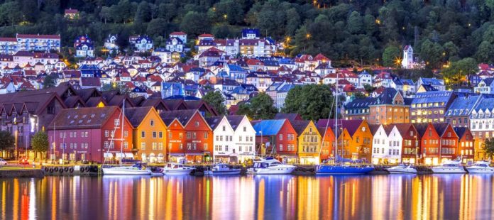 bryggen-girish-chouhan-visitbergen_com