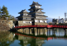 Top castles in Japan — 10 best & famous Japanese castles you should visit Japanese ancient castle 6