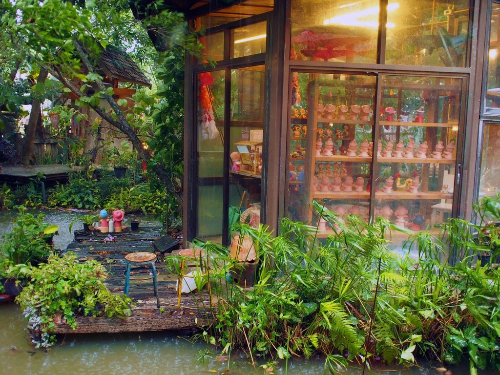Secret Art Garden Image by: best places to visit in khao yai blog.