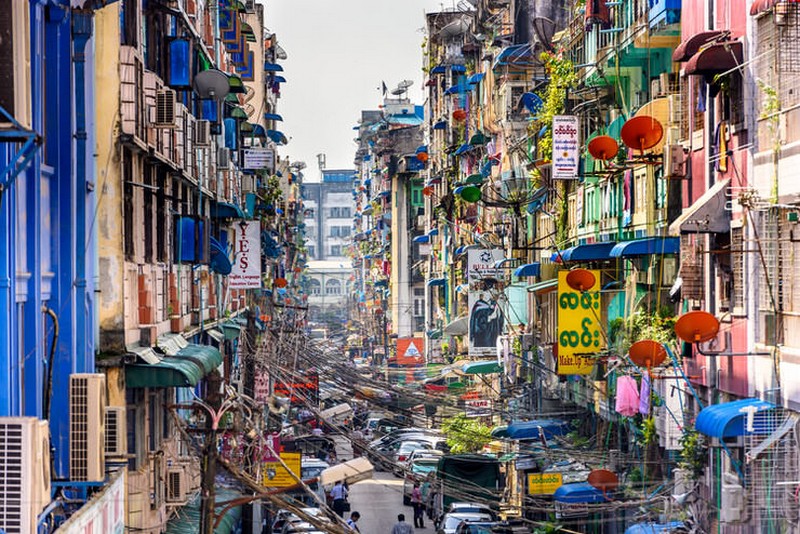 Bogyoke-Aung-San-market