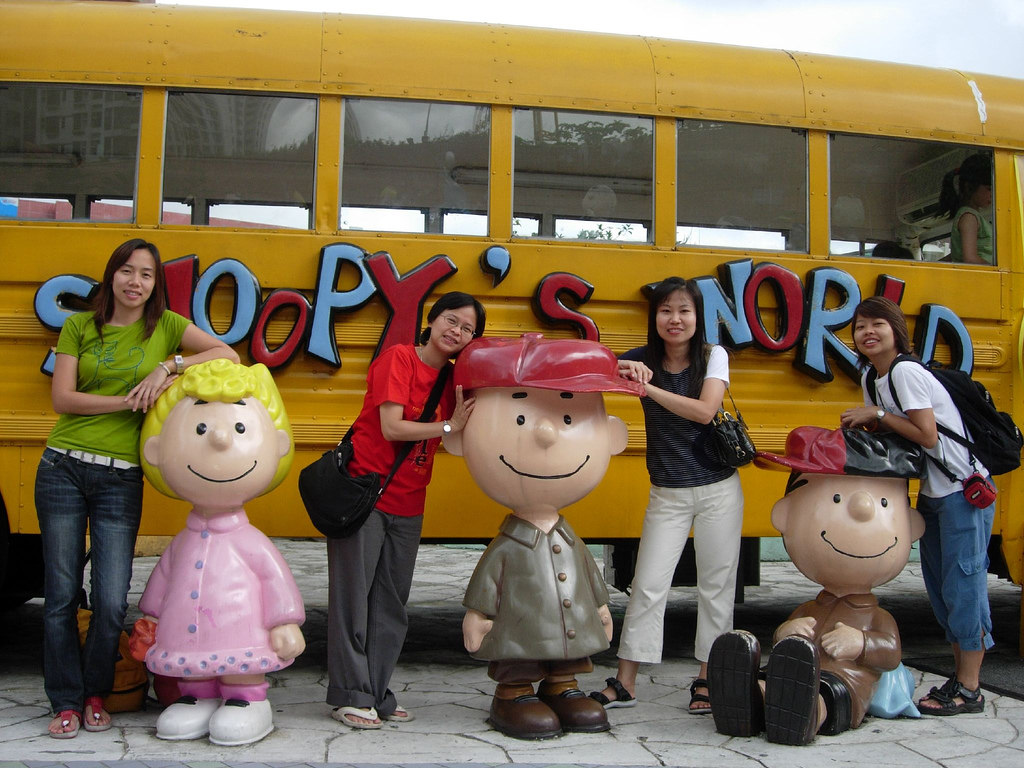 Snoopy's World (3)
