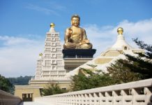 guang song buddha statue