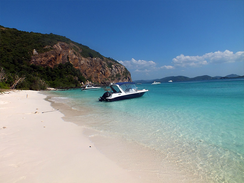 Koh Kram Yai 2 best islands near bangkok beautiful islands near bangkok islands near bangkok for honeymoon