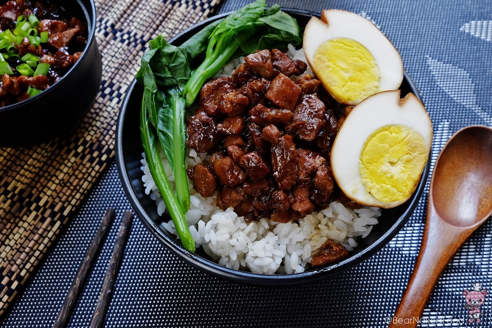 Lu Rou Fan (2) Taiwanese Braised Pork with Rice taiwan culinary taiwan food trip taiwan food blog