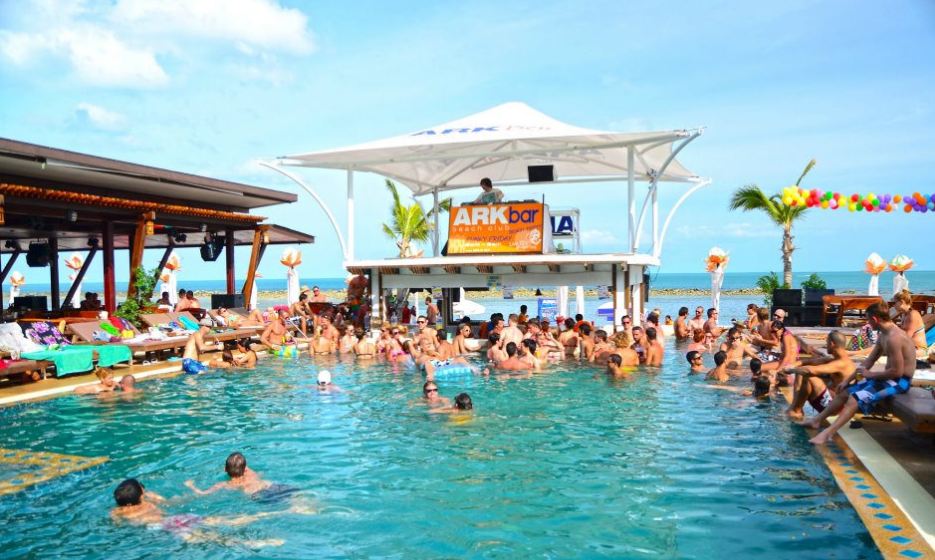 Chaweng Beach4