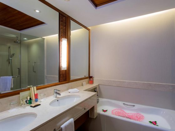 best hotels in chiang mai thailand