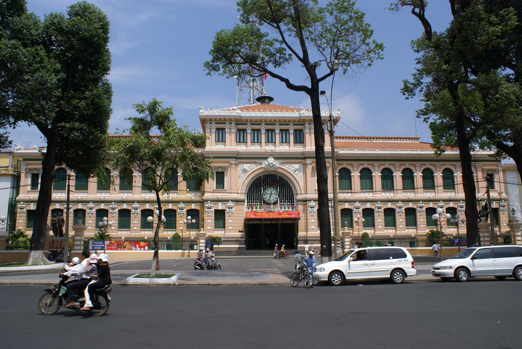 Sai Gon Central Post Office 3