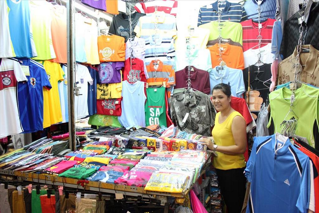 Ben Thanh Market 5