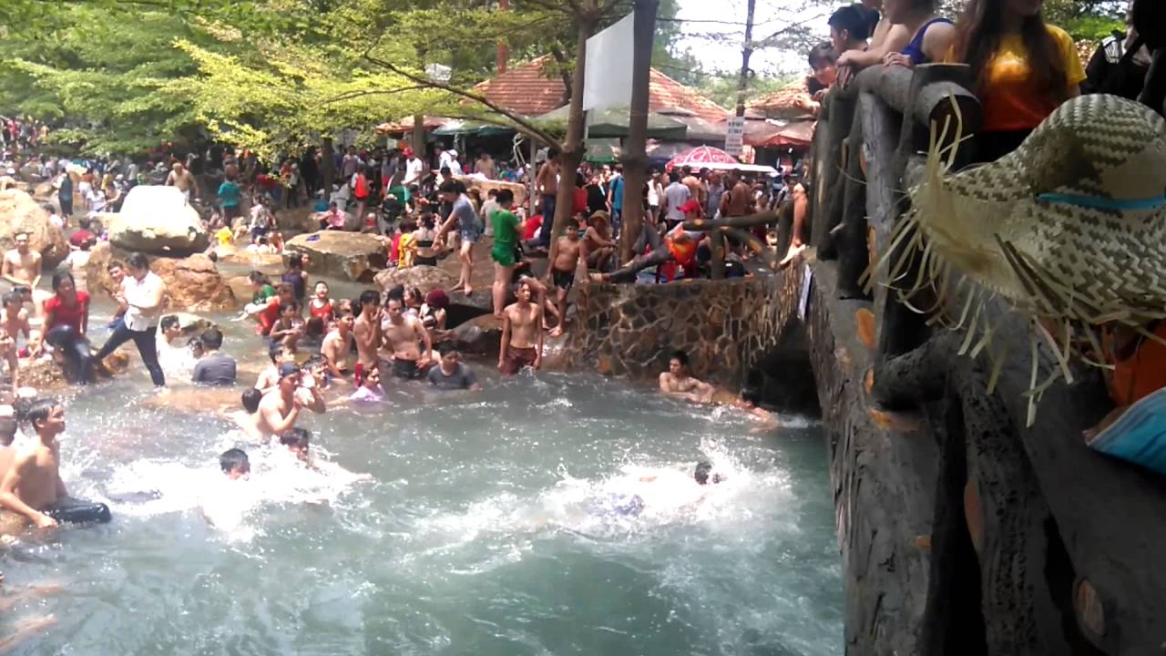 Thuy Chau artificial spring 1