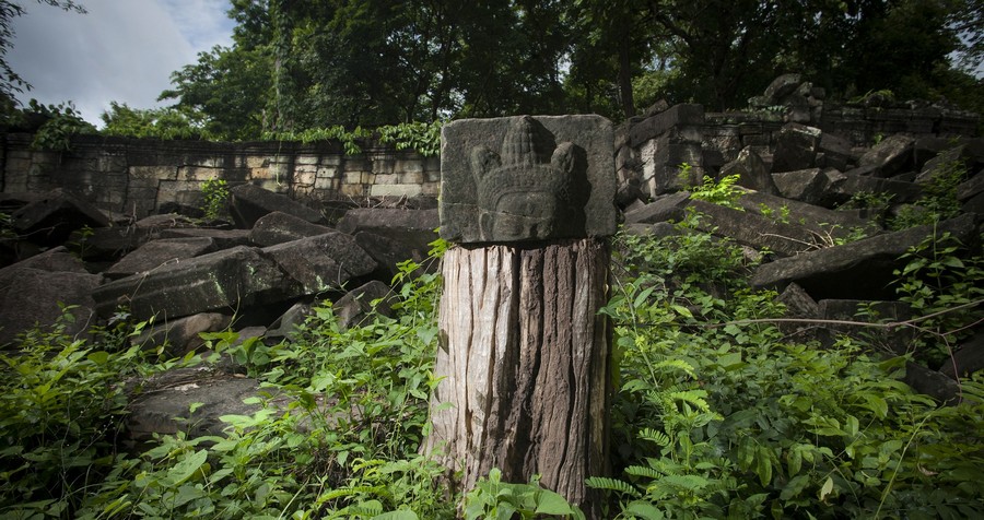 The Bas Relief at Banteay Chhmar Temple in Cambodia. Built by Khmer King Jayavarman 7th.