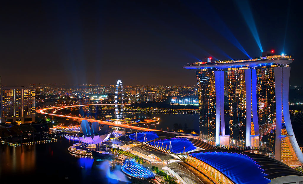 the light show on the shores of Marina Bay1 marina bay area singapore things to do in marina places to visit in marina bay