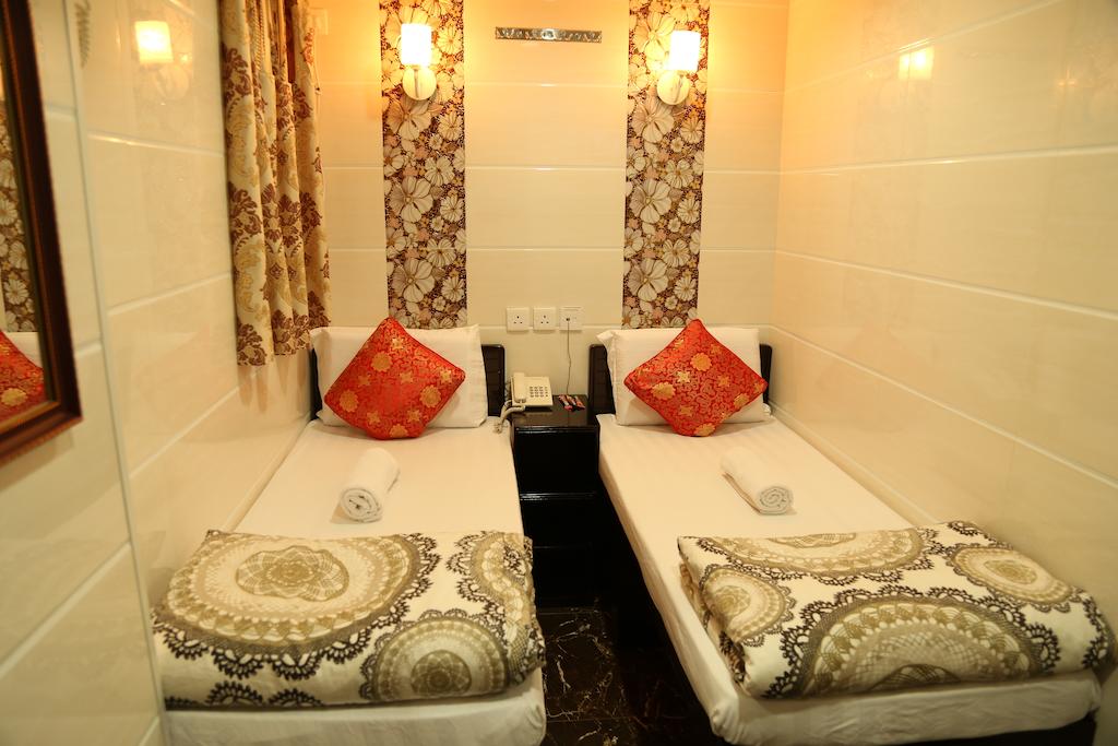 Holland Guest House1