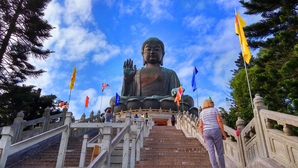 big-buddha-statue-ngong-ping-hong-kong2