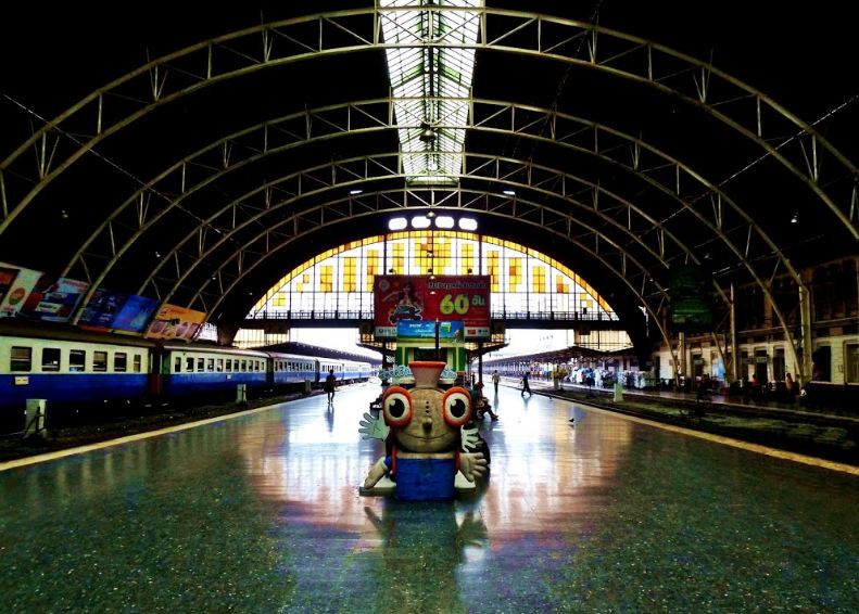 Hua Lam Phong Station1