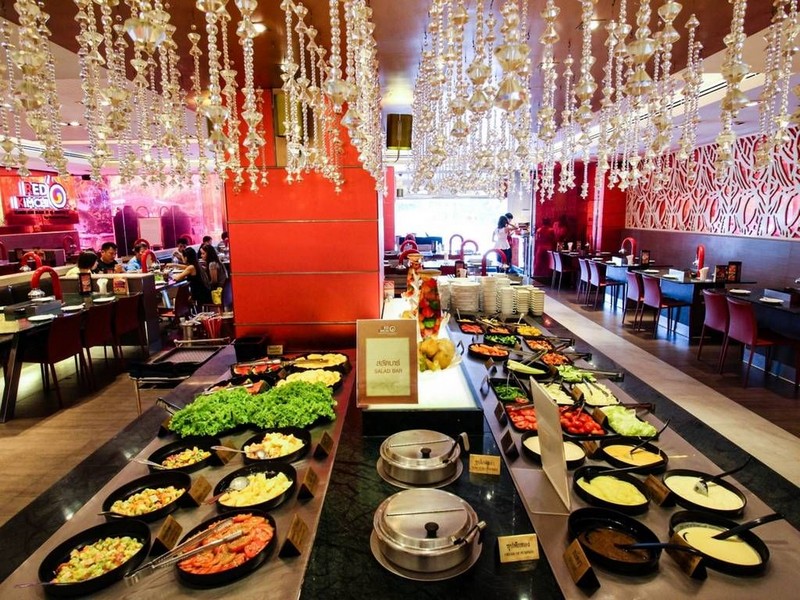 royalgardenplaza3f