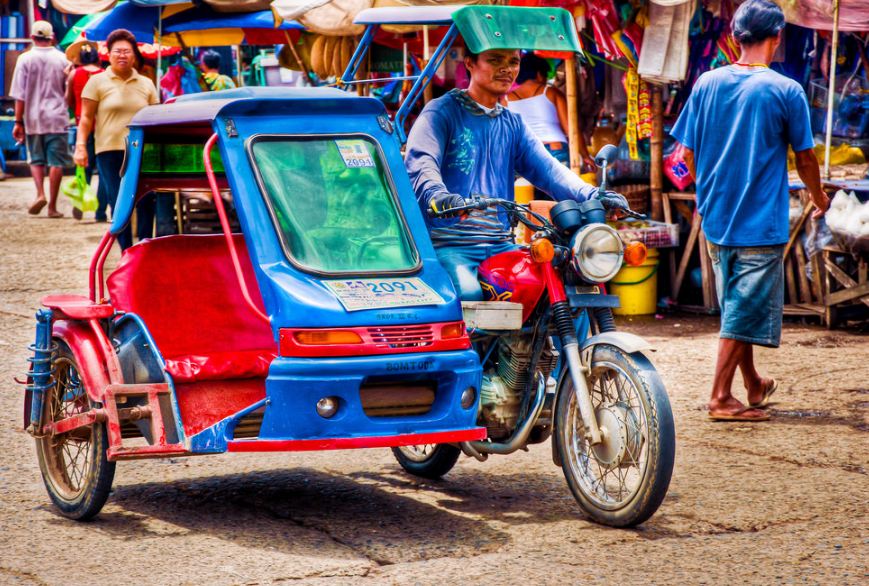 tricycle in Bohol bohol travel blog bohol travel guide bohol activities things to do in bohol island