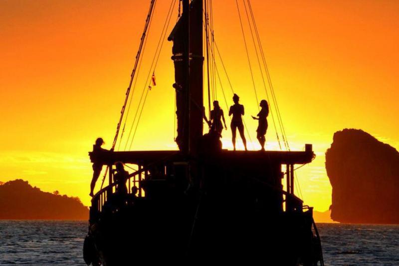 View from the sunset cruise2