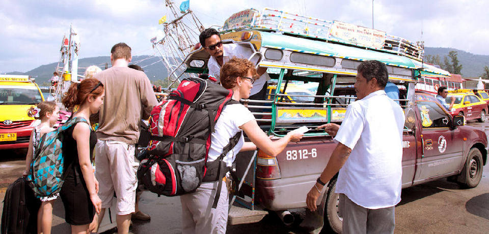 getting-around-koh-samui-songthaews