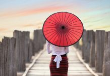 paper-umbrella-myanmar3