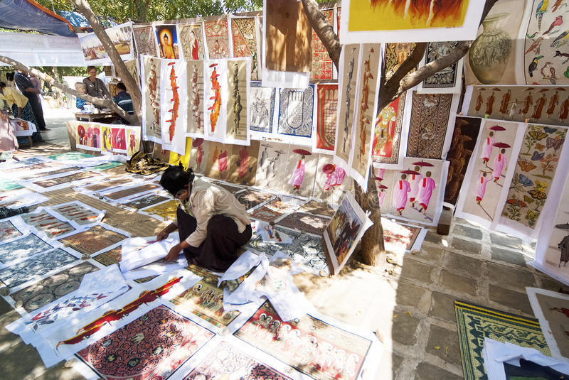 sand painting-myanmar4