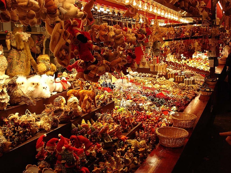strasbourg market christmas best christmas holiday destinations best christmas towns in the world (1)