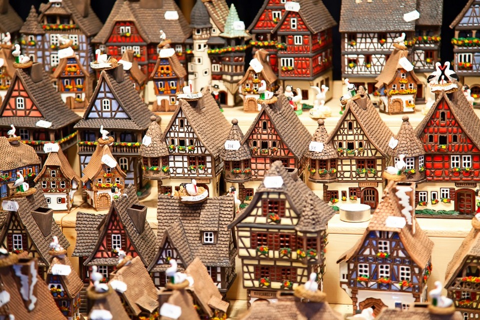 strasbourg market christmas best christmas holiday destinations best christmas towns in the world (1)
