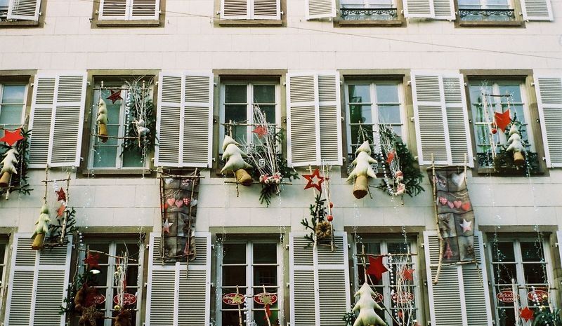 strasbourg market christmas best christmas holiday destinations best christmas towns in the world (1)