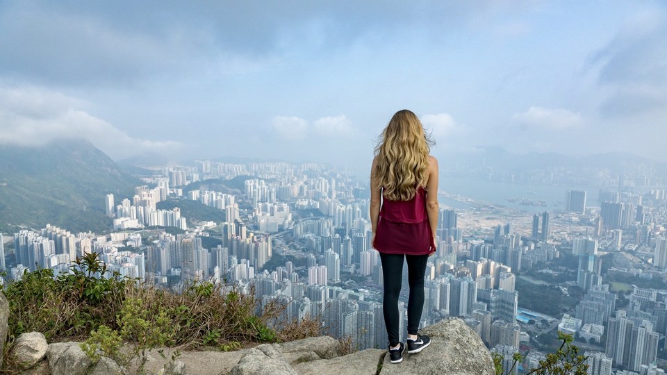 Credit: hiking trails hong kong island blog.