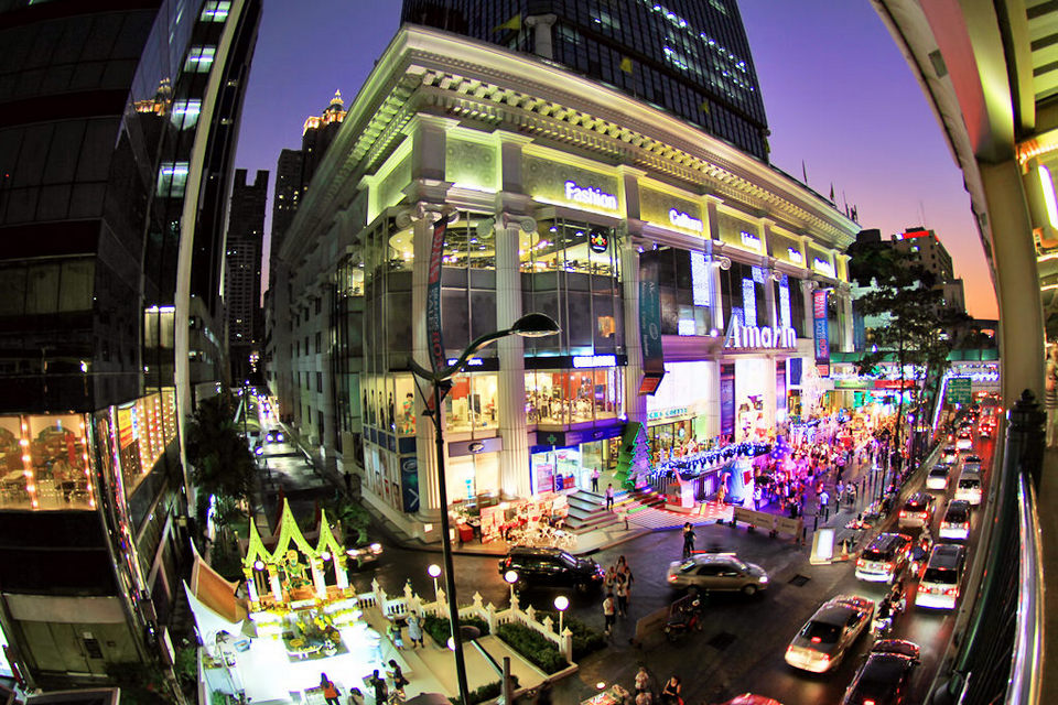 Amarin Plaza shopping mall bangkok