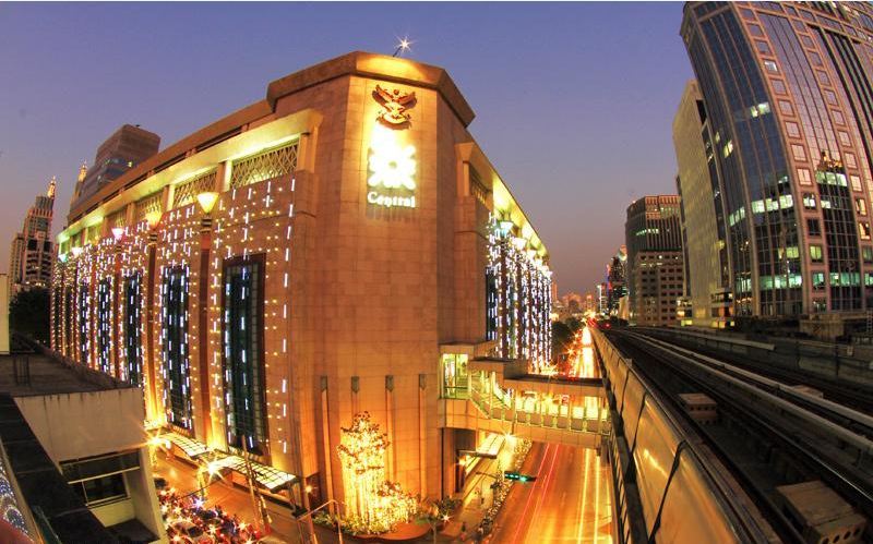 Central Chidlom shopping mall bangkok
