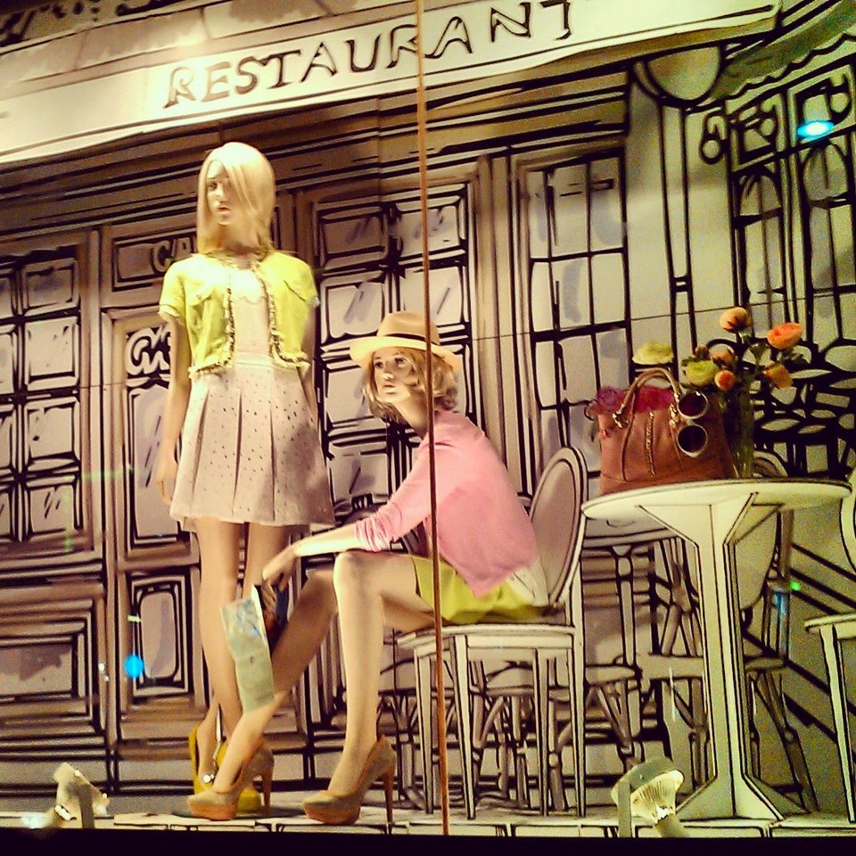 Central Chidlom shopping mall bangkok1