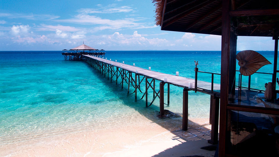 accommodation-tioman-malaysia tioman island travel blog tioman island travel guide tioman island malaysia
