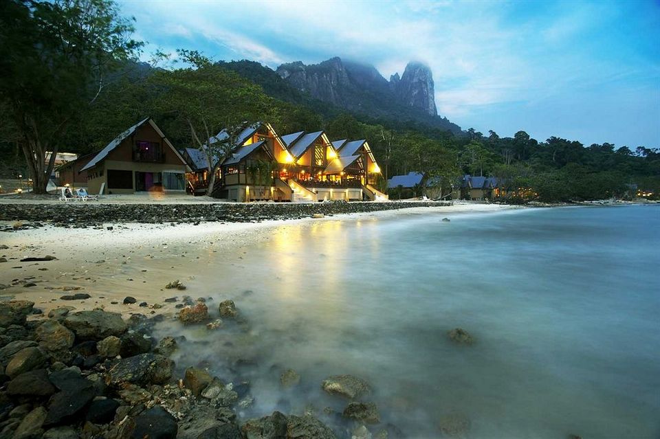 accommodation-tioman-malaysia1