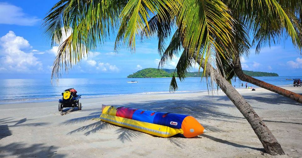 Pantai-Cenang-Langkawi-tours-Malaysia3