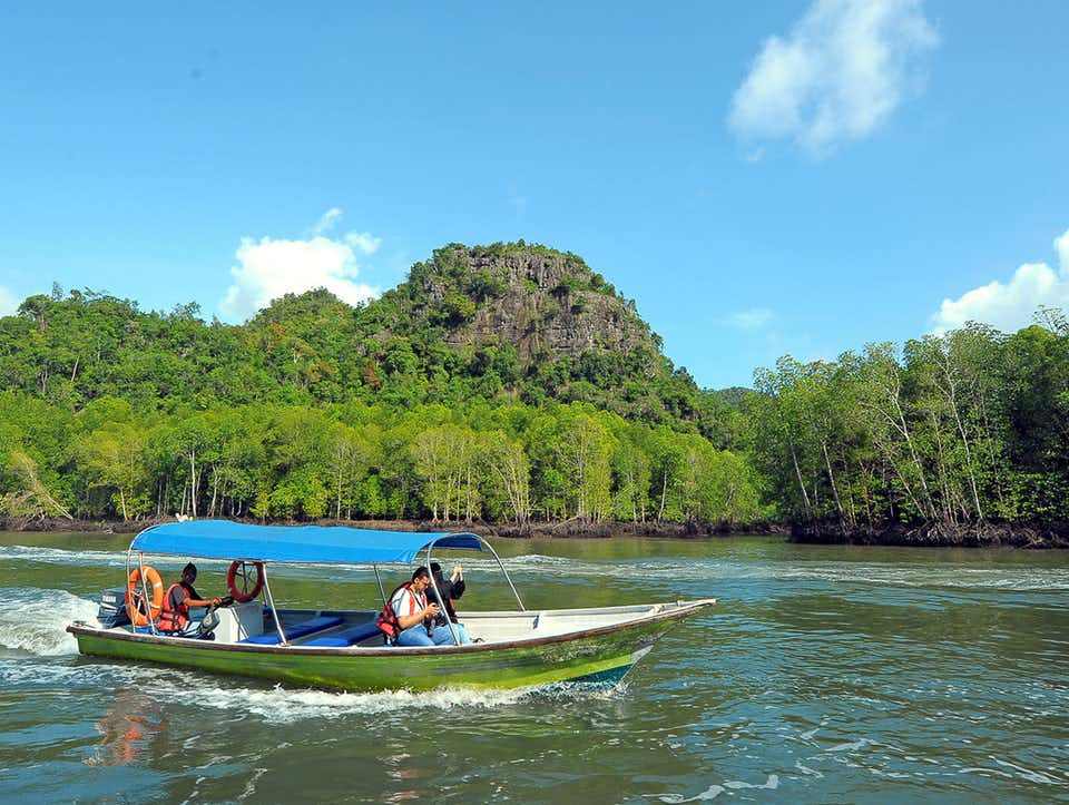 island-hopping-langkawi-tours-malaysia1