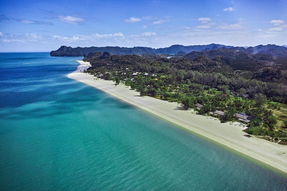 tanjung-rhu-beach1
