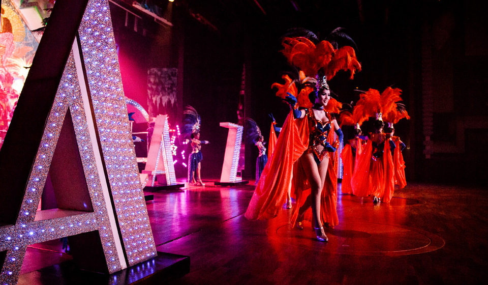 Cabaret-show-pattaya-thailand1 Image by: best places to visit in pattaya blog.